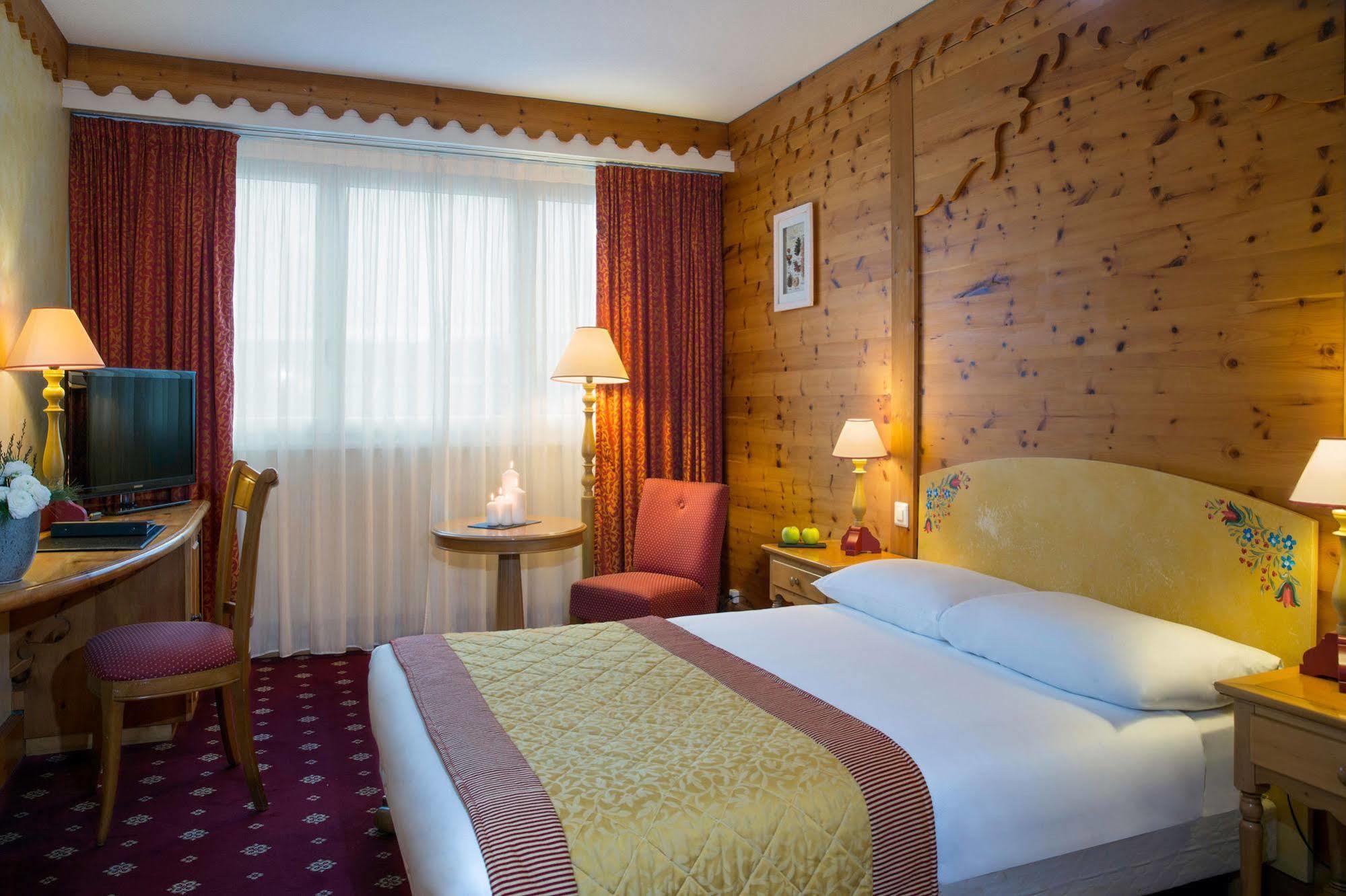 Edelweiss Manotel Genève Eksteriør billede